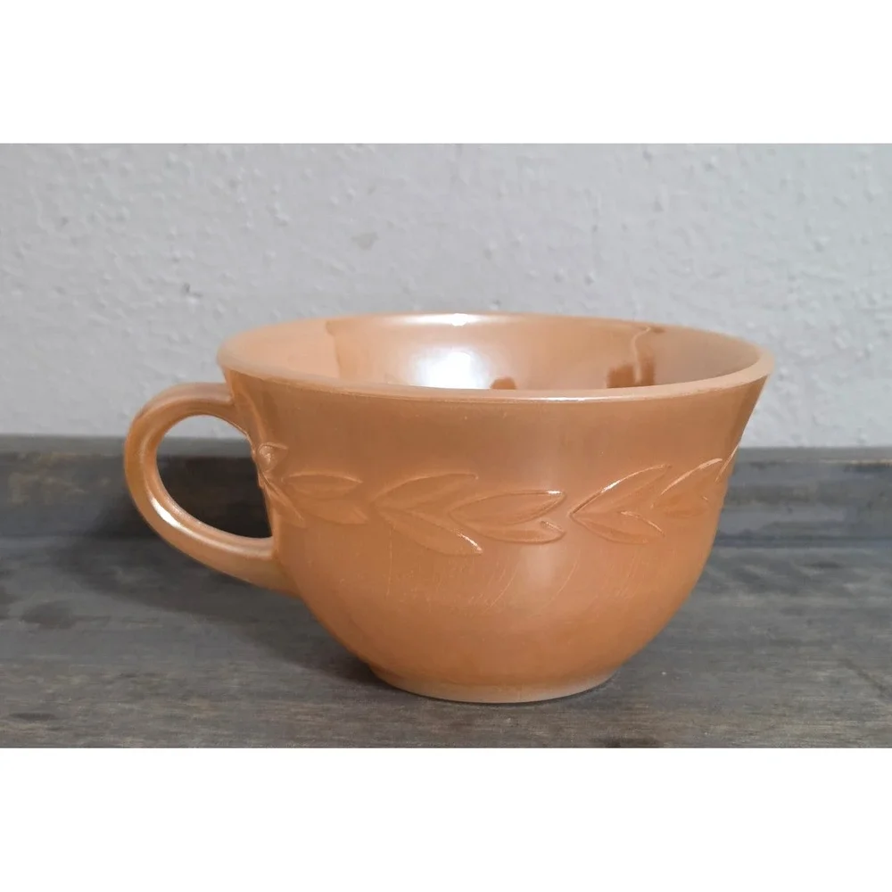 Fire-King Peach Lustre Laurel Tea Cups Set of 4 Vintage Iridescent Milk Glass‎